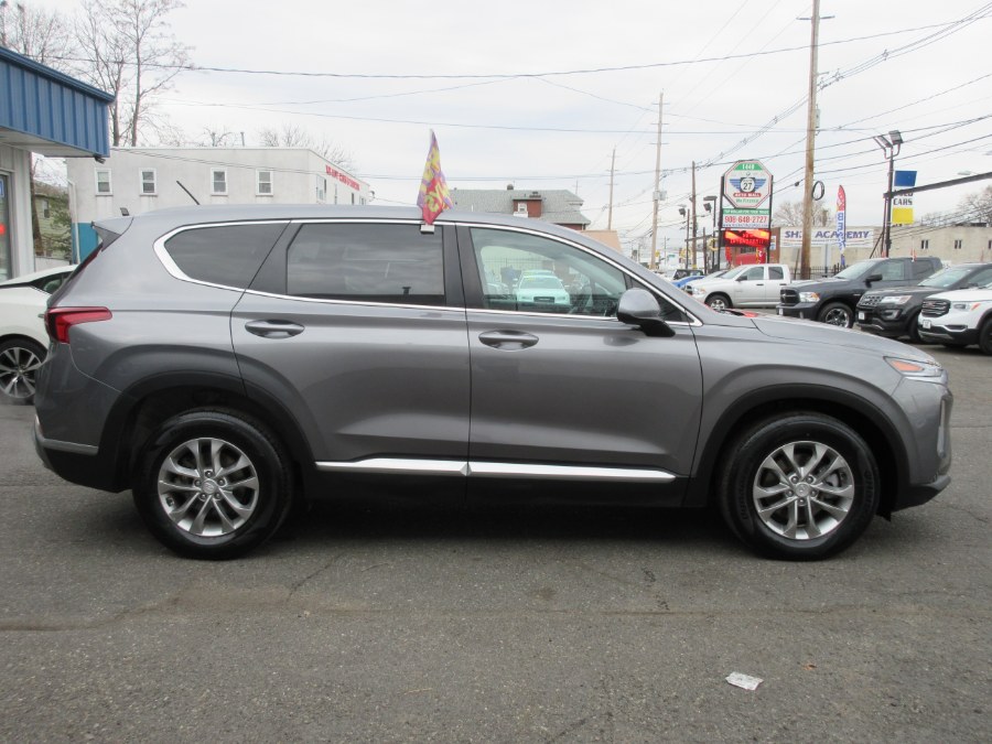 Used Hyundai Santa Fe SE 2.4L Auto AWD 2020 | Route 27 Auto Mall. Linden, New Jersey Used Hyundai Santa Fe SE 2.4L Auto AWD 2020 | Route 27 Auto Mall. Linden, New Jersey