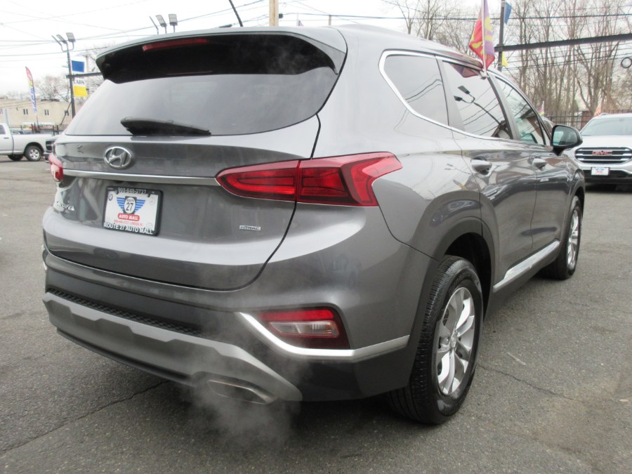 Used Hyundai Santa Fe SE 2.4L Auto AWD 2020 | Route 27 Auto Mall. Linden, New Jersey Used Hyundai Santa Fe SE 2.4L Auto AWD 2020 | Route 27 Auto Mall. Linden, New Jersey