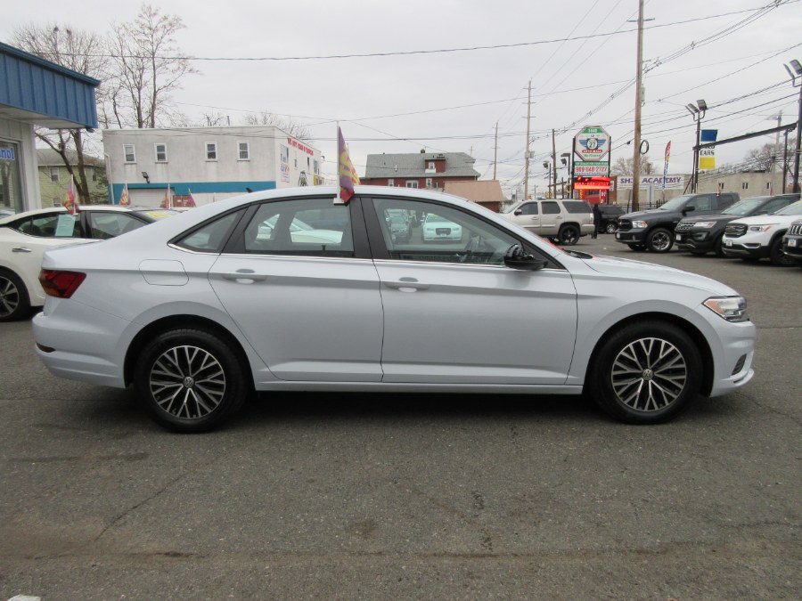 Used Volkswagen Jetta SE Auto w/SULEV 2019 | Route 27 Auto Mall. Linden, New Jersey Used Volkswagen Jetta SE Auto w/SULEV 2019 | Route 27 Auto Mall. Linden, New Jersey
