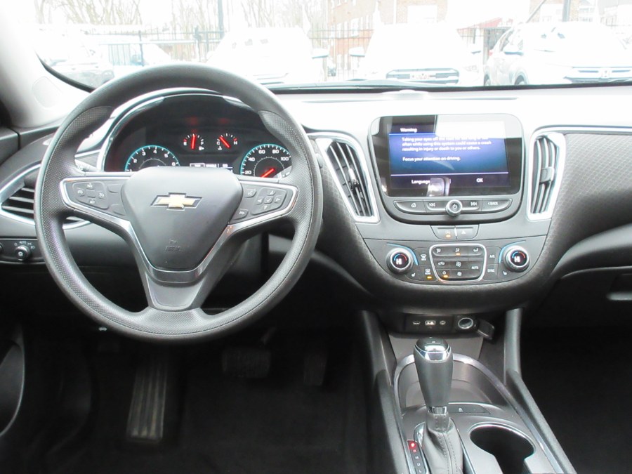 2020 Chevrolet Malibu 4dr Sdn LT, available for sale in Linden, New Jersey | Route 27 Auto Mall. Linden, New Jersey 2020 Chevrolet Malibu 4dr Sdn LT, available for sale in Linden, New Jersey | Route 27 Auto Mall. Linden, New Jersey