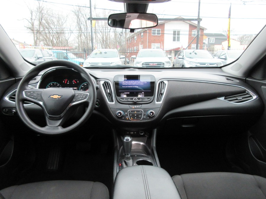 2020 Chevrolet Malibu 4dr Sdn LT, available for sale in Linden, New Jersey | Route 27 Auto Mall. Linden, New Jersey 2020 Chevrolet Malibu 4dr Sdn LT, available for sale in Linden, New Jersey | Route 27 Auto Mall. Linden, New Jersey