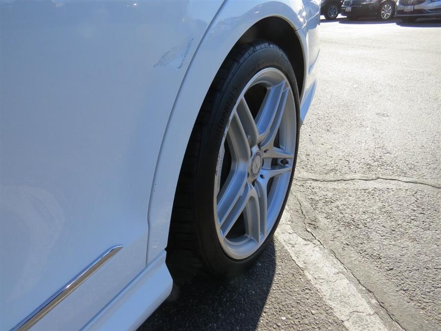 Used Mercedes-benz C-class C 300 Sport 4MATIC AWD 4dr Sedan 2014 | Lake City Exports Inc. Auburn, Maine Used Mercedes-benz C-class C 300 Sport 4MATIC AWD 4dr Sedan 2014 | Lake City Exports Inc. Auburn, Maine