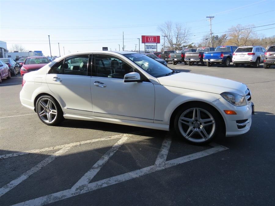 Used Mercedes-benz C-class C 300 Sport 4MATIC AWD 4dr Sedan 2014 | Lake City Exports Inc. Auburn, Maine Used Mercedes-benz C-class C 300 Sport 4MATIC AWD 4dr Sedan 2014 | Lake City Exports Inc. Auburn, Maine