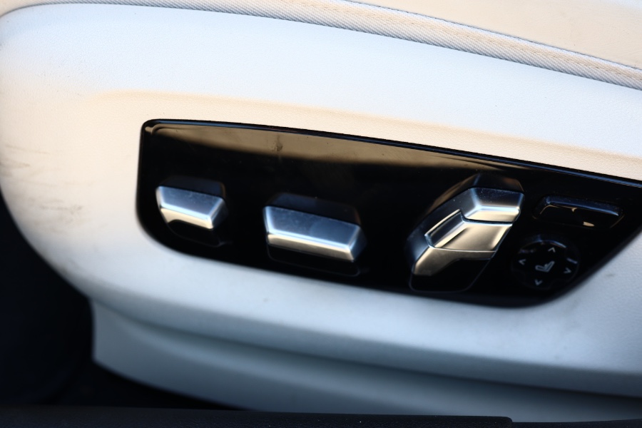 Used BMW 5 Series 530i xDrive Sedan 2018 | Hillside Auto Mall Inc.. Jamaica, New York Used BMW 5 Series 530i xDrive Sedan 2018 | Hillside Auto Mall Inc.. Jamaica, New York