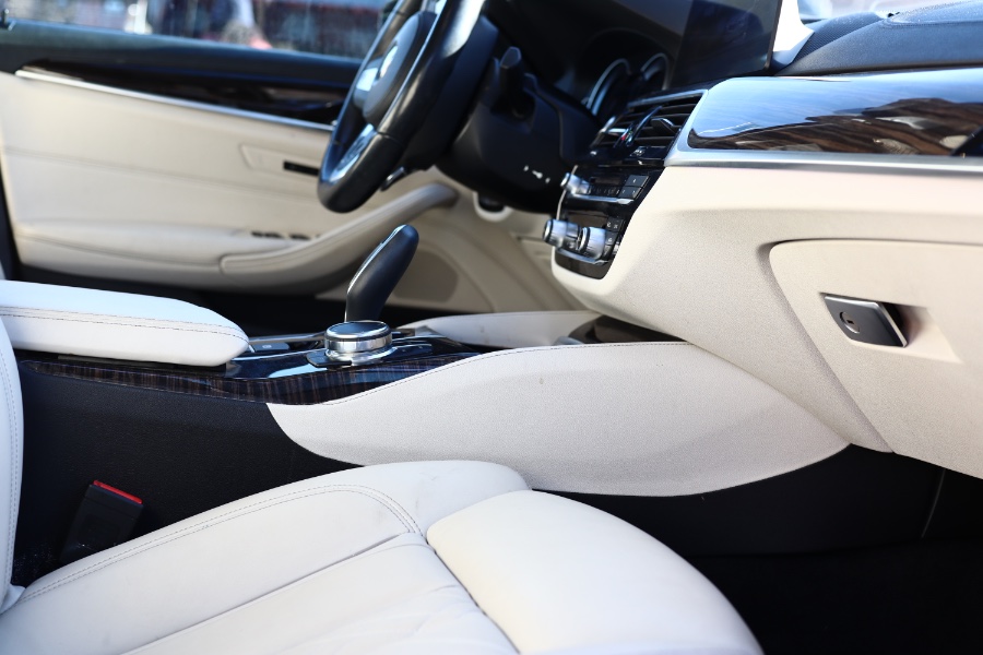 Used BMW 5 Series 530i xDrive Sedan 2018 | Hillside Auto Mall Inc.. Jamaica, New York Used BMW 5 Series 530i xDrive Sedan 2018 | Hillside Auto Mall Inc.. Jamaica, New York