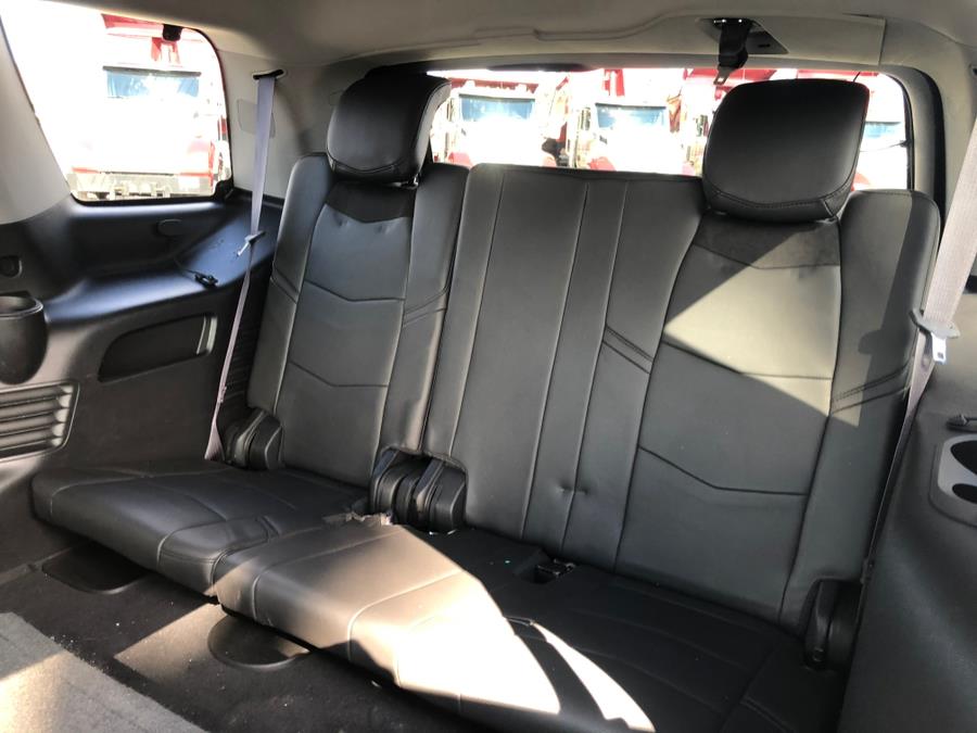 Used Cadillac Escalade 4WD 4dr Premium 2015 | CT Auto. Bridgeport, Connecticut Used Cadillac Escalade 4WD 4dr Premium 2015 | CT Auto. Bridgeport, Connecticut