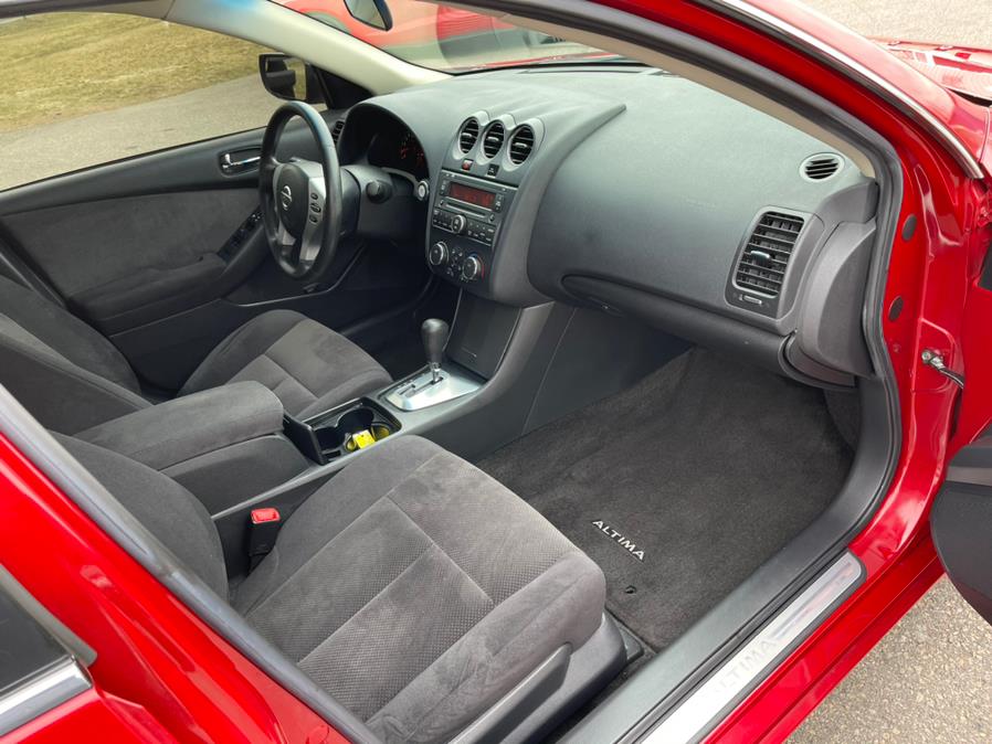 2009 Nissan Altima 4dr Sdn I4 CVT 2.5 SL, available for sale in South Windsor, Connecticut | Mike And Tony Auto Sales, Inc. South Windsor, Connecticut 2009 Nissan Altima 4dr Sdn I4 CVT 2.5 SL, available for sale in South Windsor, Connecticut | Mike And Tony Auto Sales, Inc. South Windsor, Connecticut