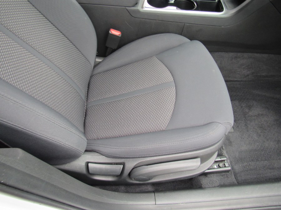 Used Hyundai Sonata SE 2.4L SULEV 2018 | NJ Used Cars Center. Irvington, New Jersey Used Hyundai Sonata SE 2.4L SULEV 2018 | NJ Used Cars Center. Irvington, New Jersey