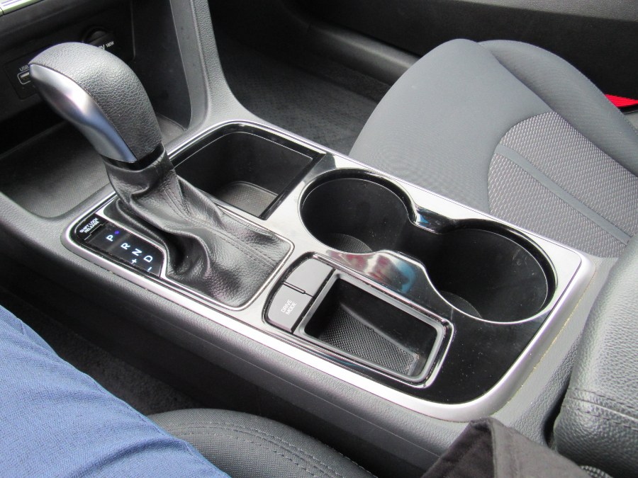 Used Hyundai Sonata SE 2.4L SULEV 2018 | NJ Used Cars Center. Irvington, New Jersey Used Hyundai Sonata SE 2.4L SULEV 2018 | NJ Used Cars Center. Irvington, New Jersey