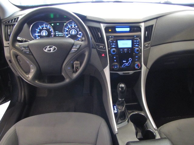 2011 Hyundai Sonata 4dr Sdn 2.4L Auto GLS, available for sale in Placentia, California | Auto Network Group Inc. Placentia, California 2011 Hyundai Sonata 4dr Sdn 2.4L Auto GLS, available for sale in Placentia, California | Auto Network Group Inc. Placentia, California
