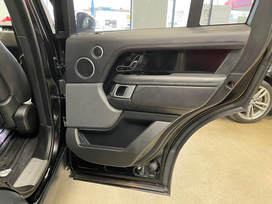 2018 Land Rover Range Rover Td6 Diesel HSE SWB, available for sale in Inwood, New York | 5 Towns Drive. Inwood, New York 2018 Land Rover Range Rover Td6 Diesel HSE SWB, available for sale in Inwood, New York | 5 Towns Drive. Inwood, New York
