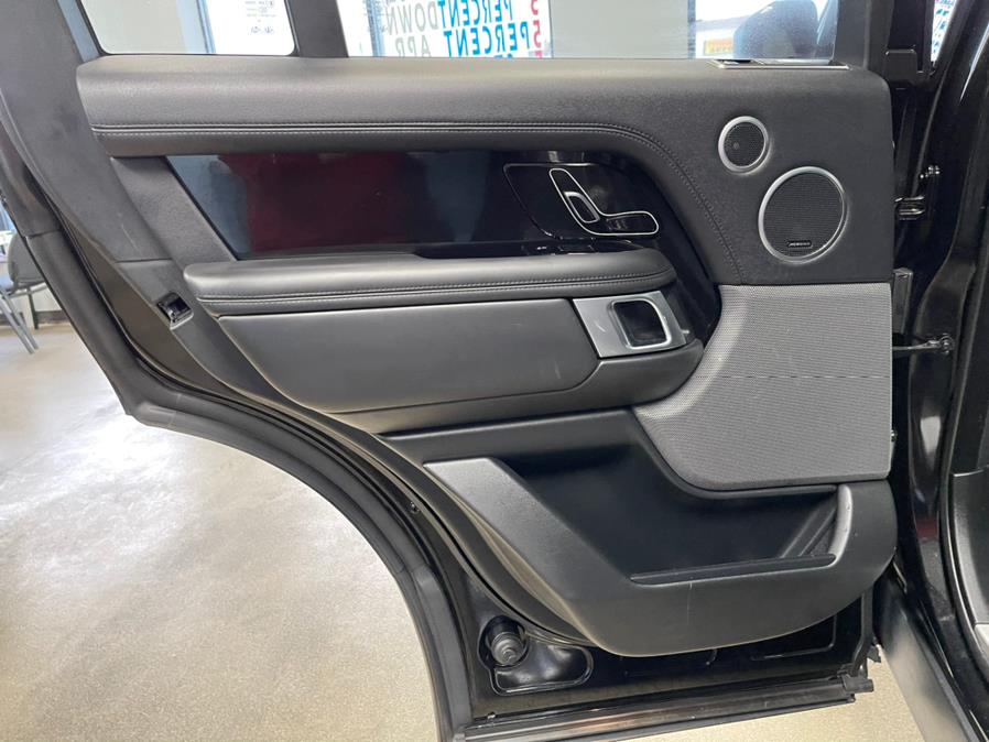2018 Land Rover Range Rover Td6 Diesel HSE SWB, available for sale in Inwood, New York | 5 Towns Drive. Inwood, New York 2018 Land Rover Range Rover Td6 Diesel HSE SWB, available for sale in Inwood, New York | 5 Towns Drive. Inwood, New York