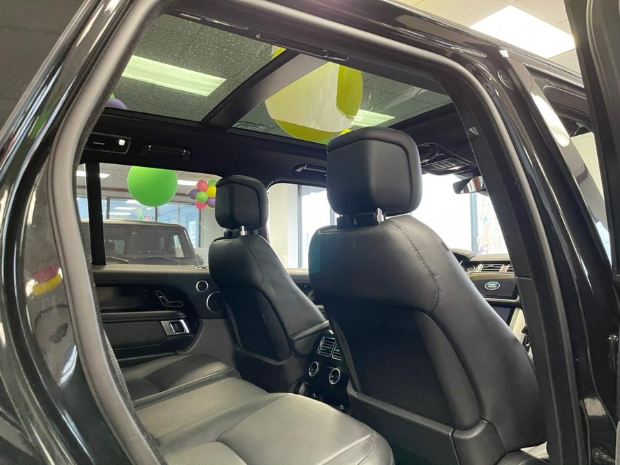 2018 Land Rover Range Rover Td6 Diesel HSE SWB, available for sale in Inwood, New York | 5 Towns Drive. Inwood, New York 2018 Land Rover Range Rover Td6 Diesel HSE SWB, available for sale in Inwood, New York | 5 Towns Drive. Inwood, New York
