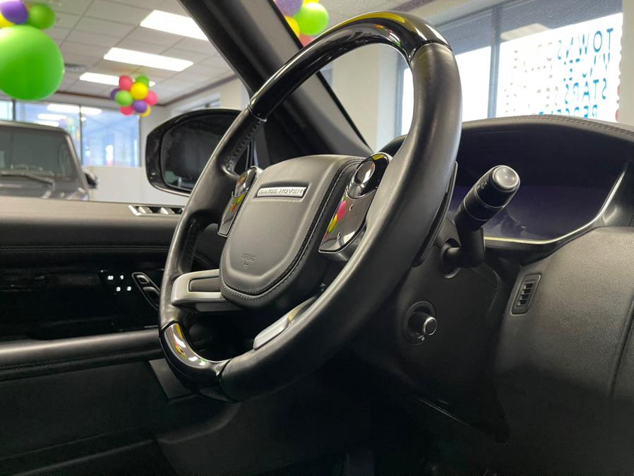 2018 Land Rover Range Rover Td6 Diesel HSE SWB, available for sale in Inwood, New York | 5 Towns Drive. Inwood, New York 2018 Land Rover Range Rover Td6 Diesel HSE SWB, available for sale in Inwood, New York | 5 Towns Drive. Inwood, New York