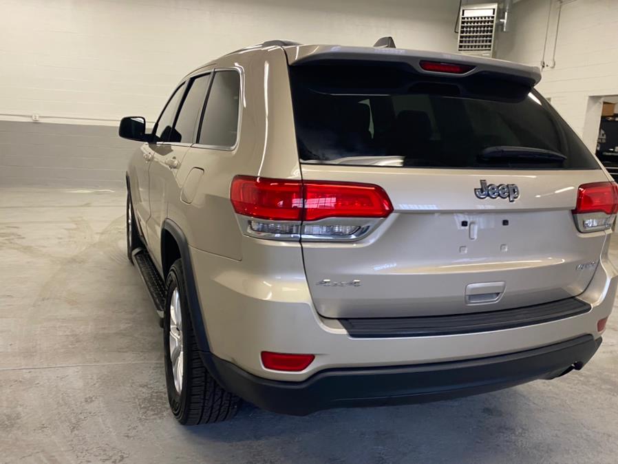 2014 Jeep Grand Cherokee 4WD 4dr Laredo, available for sale in Bridgeport, Connecticut | CT Auto. Bridgeport, Connecticut 2014 Jeep Grand Cherokee 4WD 4dr Laredo, available for sale in Bridgeport, Connecticut | CT Auto. Bridgeport, Connecticut