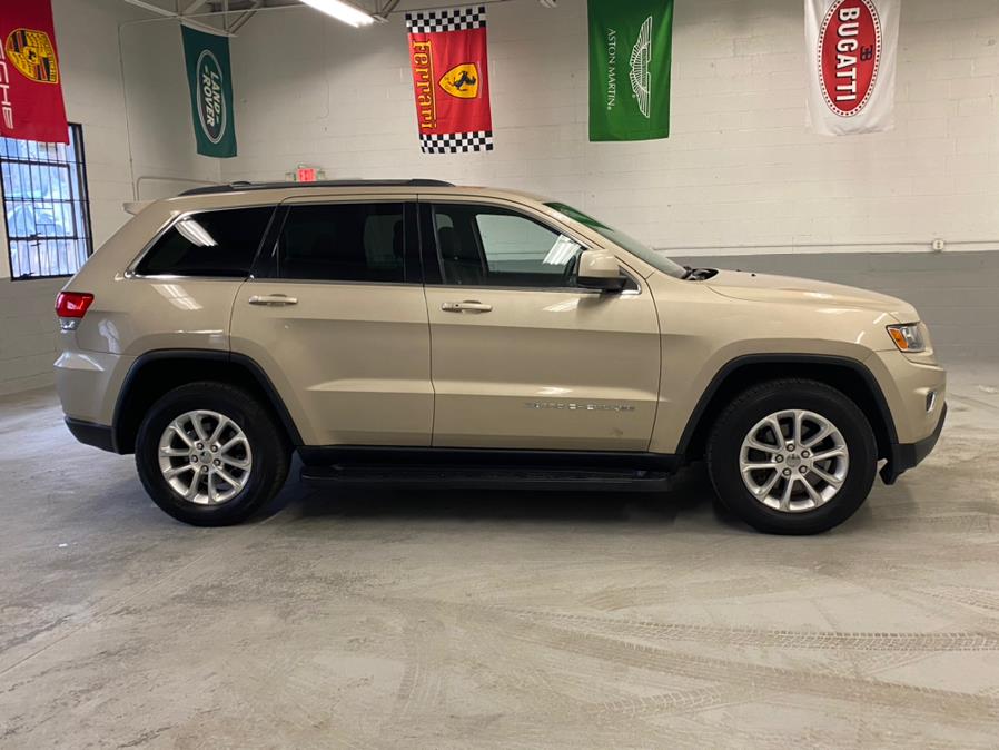 2014 Jeep Grand Cherokee 4WD 4dr Laredo, available for sale in Bridgeport, Connecticut | CT Auto. Bridgeport, Connecticut 2014 Jeep Grand Cherokee 4WD 4dr Laredo, available for sale in Bridgeport, Connecticut | CT Auto. Bridgeport, Connecticut