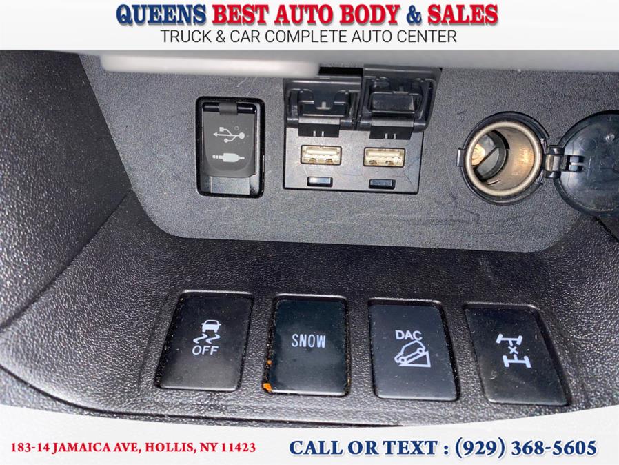2019 Toyota Highlander LE V6 AWD (Natl), available for sale in Hollis, New York | Queens Best Auto Body / Sales. Hollis, New York 2019 Toyota Highlander LE V6 AWD (Natl), available for sale in Hollis, New York | Queens Best Auto Body / Sales. Hollis, New York