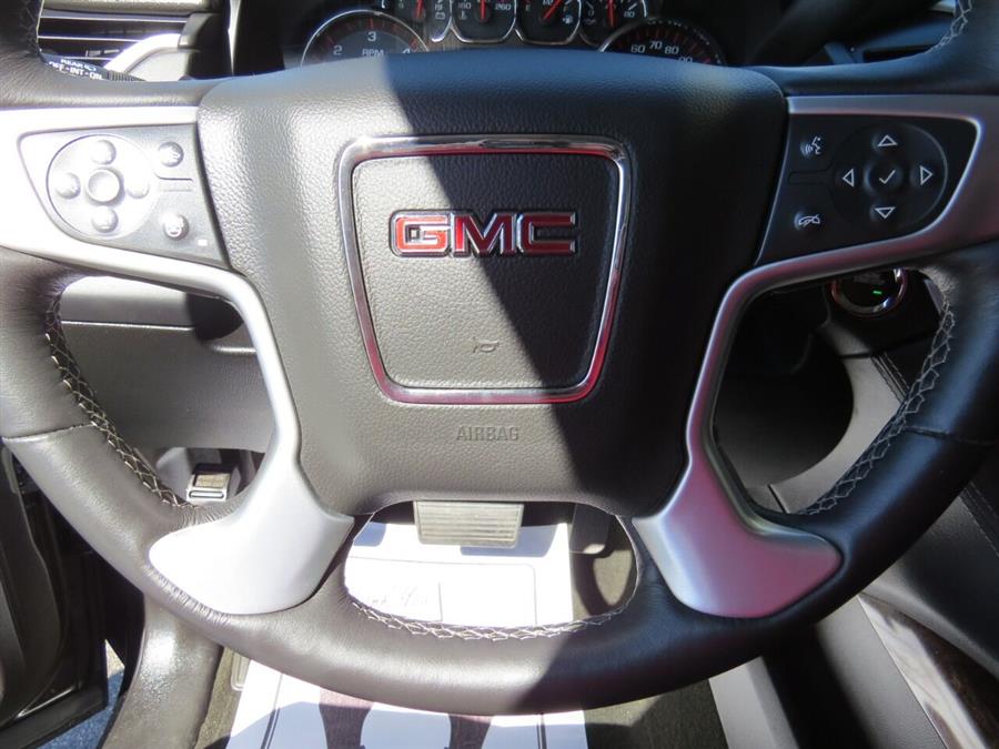 Used GMC Yukon Xl SLT 1500 4x4 4dr SUV 2016 | Lake City Exports Inc. Auburn, Maine Used GMC Yukon Xl SLT 1500 4x4 4dr SUV 2016 | Lake City Exports Inc. Auburn, Maine