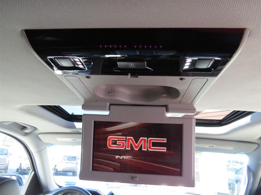 Used GMC Yukon Xl SLT 1500 4x4 4dr SUV 2016 | Lake City Exports Inc. Auburn, Maine Used GMC Yukon Xl SLT 1500 4x4 4dr SUV 2016 | Lake City Exports Inc. Auburn, Maine