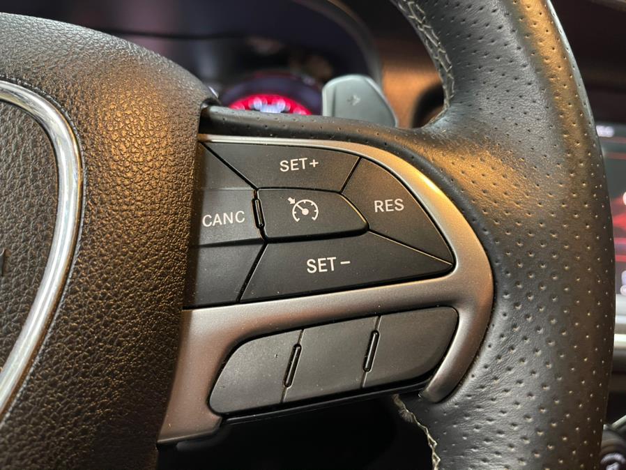 Used Dodge Charger HELLCAT 4dr Sdn SRT Hellcat RWD 2016 | 5 Towns Drive. Inwood, New York Used Dodge Charger HELLCAT 4dr Sdn SRT Hellcat RWD 2016 | 5 Towns Drive. Inwood, New York