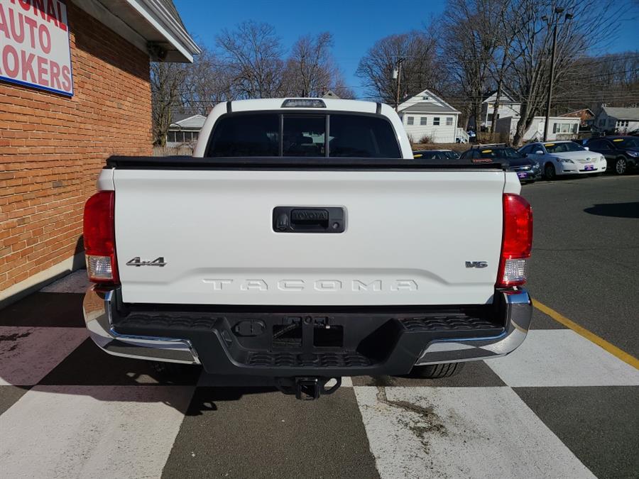 2017 Toyota Tacoma SR5 Double Cab V6 4x4, available for sale in Waterbury, Connecticut | National Auto Brokers, Inc.. Waterbury, Connecticut 2017 Toyota Tacoma SR5 Double Cab V6 4x4, available for sale in Waterbury, Connecticut | National Auto Brokers, Inc.. Waterbury, Connecticut