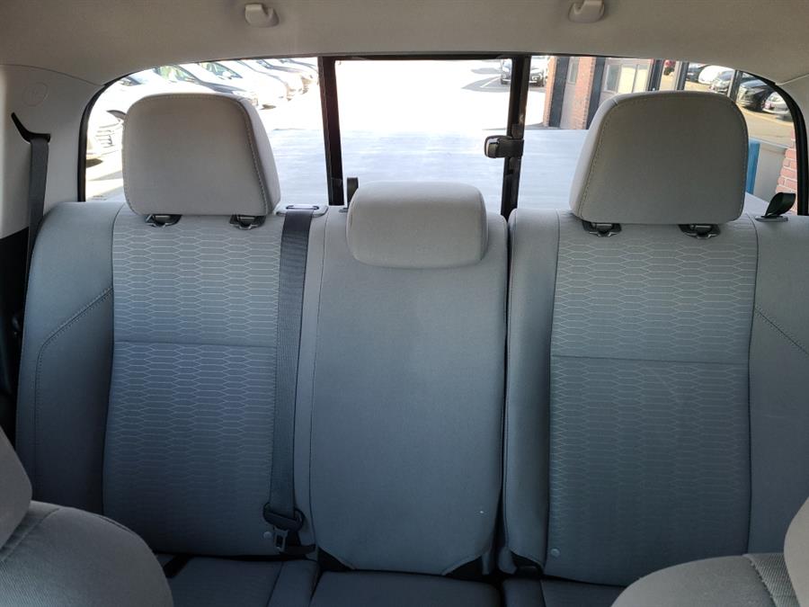 2017 Toyota Tacoma SR5 Double Cab V6 4x4, available for sale in Waterbury, Connecticut | National Auto Brokers, Inc.. Waterbury, Connecticut 2017 Toyota Tacoma SR5 Double Cab V6 4x4, available for sale in Waterbury, Connecticut | National Auto Brokers, Inc.. Waterbury, Connecticut