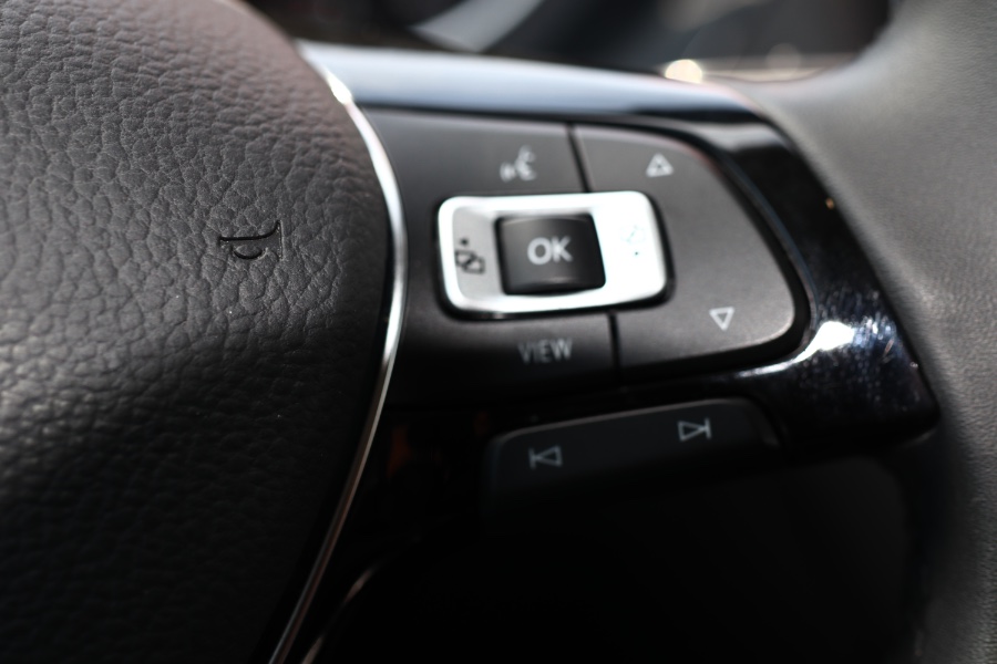 Used Volkswagen Tiguan 2.0T SEL 4MOTION 2020 | Hillside Auto Mall Inc.. Jamaica, New York Used Volkswagen Tiguan 2.0T SEL 4MOTION 2020 | Hillside Auto Mall Inc.. Jamaica, New York