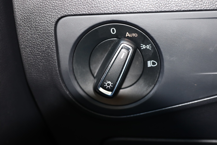 Used Volkswagen Tiguan 2.0T SEL 4MOTION 2020 | Hillside Auto Mall Inc.. Jamaica, New York Used Volkswagen Tiguan 2.0T SEL 4MOTION 2020 | Hillside Auto Mall Inc.. Jamaica, New York