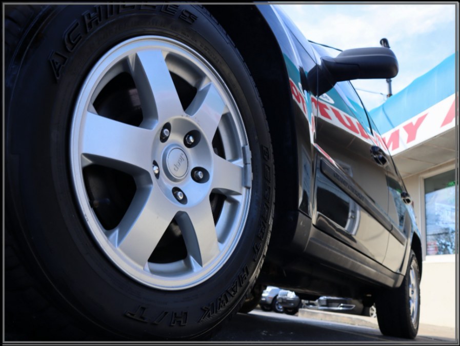 2009 Jeep Grand Cherokee 4WD 4dr Rocky Mountain, available for sale in Huntington Station, New York | My Auto Inc.. Huntington Station, New York 2009 Jeep Grand Cherokee 4WD 4dr Rocky Mountain, available for sale in Huntington Station, New York | My Auto Inc.. Huntington Station, New York
