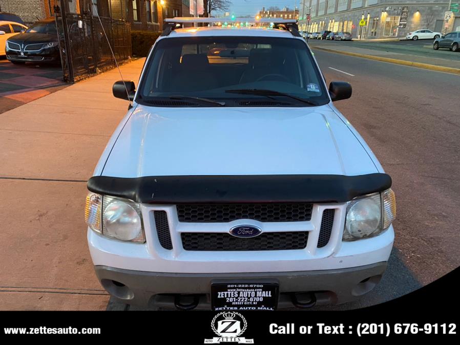 Used Ford Explorer Sport Trac 4dr 126" WB 4WD 2001 | Zettes Auto Mall. Jersey City, New Jersey Used Ford Explorer Sport Trac 4dr 126" WB 4WD 2001 | Zettes Auto Mall. Jersey City, New Jersey