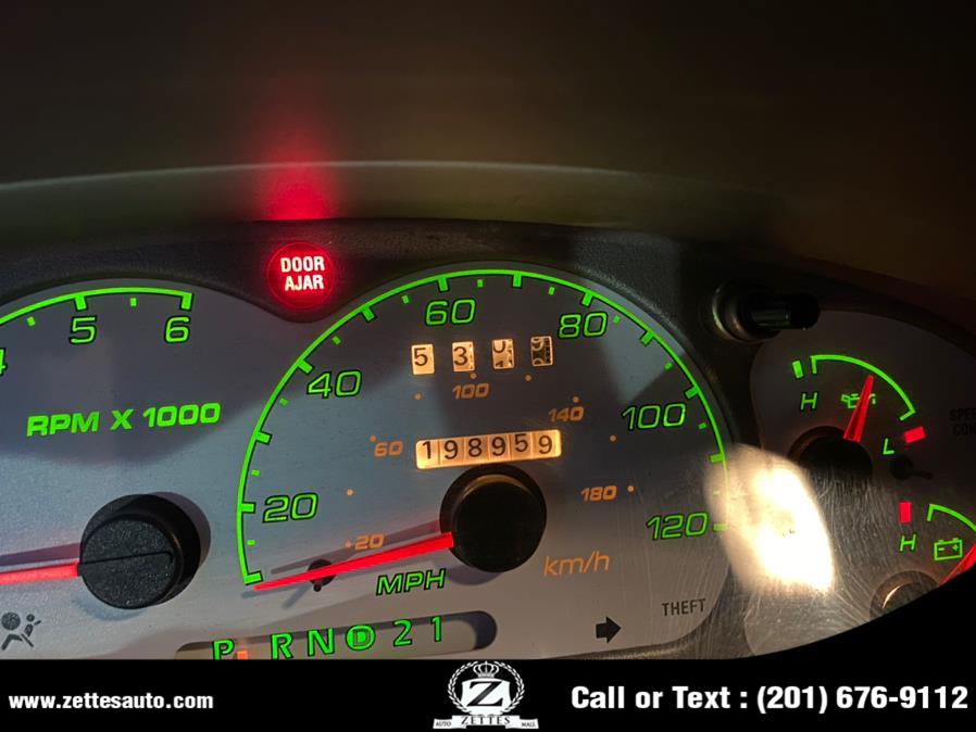 Used Ford Explorer Sport Trac 4dr 126" WB 4WD 2001 | Zettes Auto Mall. Jersey City, New Jersey Used Ford Explorer Sport Trac 4dr 126" WB 4WD 2001 | Zettes Auto Mall. Jersey City, New Jersey
