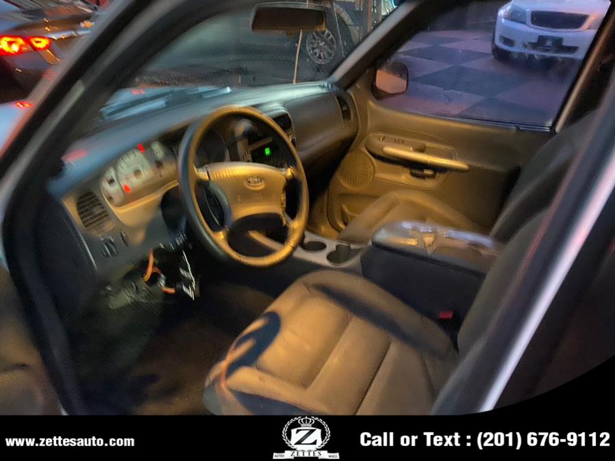 Used Ford Explorer Sport Trac 4dr 126" WB 4WD 2001 | Zettes Auto Mall. Jersey City, New Jersey Used Ford Explorer Sport Trac 4dr 126" WB 4WD 2001 | Zettes Auto Mall. Jersey City, New Jersey