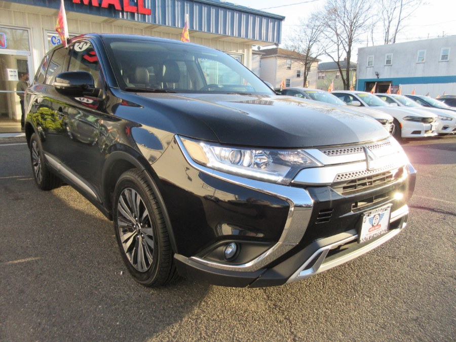 2019 Mitsubishi Outlander SE S-AWC, available for sale in Linden, New Jersey | Route 27 Auto Mall. Linden, New Jersey 2019 Mitsubishi Outlander SE S-AWC, available for sale in Linden, New Jersey | Route 27 Auto Mall. Linden, New Jersey