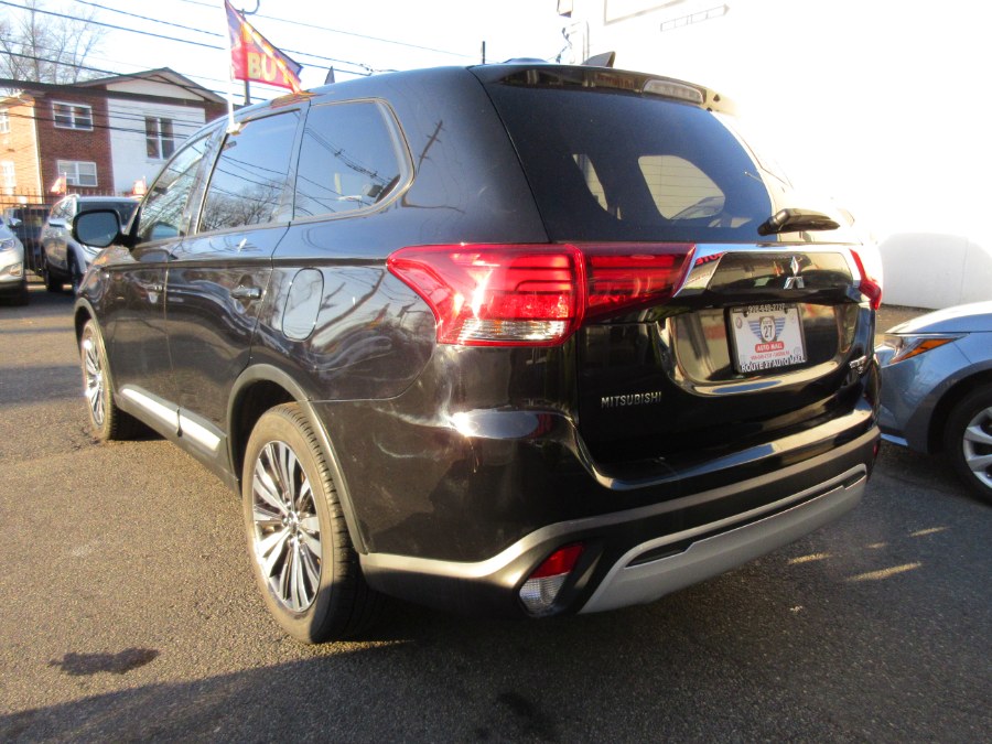 2019 Mitsubishi Outlander SE S-AWC, available for sale in Linden, New Jersey | Route 27 Auto Mall. Linden, New Jersey 2019 Mitsubishi Outlander SE S-AWC, available for sale in Linden, New Jersey | Route 27 Auto Mall. Linden, New Jersey