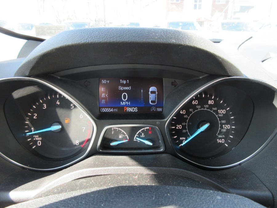 Used Ford Escape SE 4WD 2019 | Route 27 Auto Mall. Linden, New Jersey Used Ford Escape SE 4WD 2019 | Route 27 Auto Mall. Linden, New Jersey