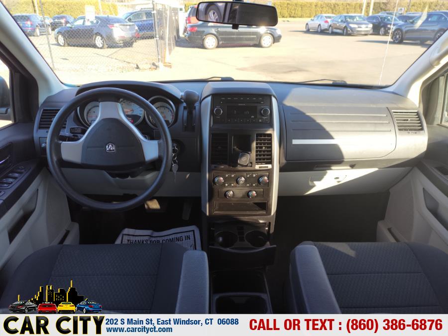 2010 Dodge Grand Caravan 4dr Wgn SE, available for sale in East Windsor, Connecticut | Car City LLC. East Windsor, Connecticut 2010 Dodge Grand Caravan 4dr Wgn SE, available for sale in East Windsor, Connecticut | Car City LLC. East Windsor, Connecticut