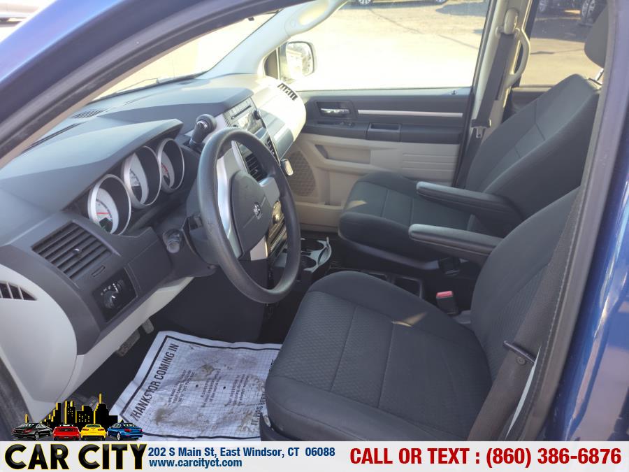 2010 Dodge Grand Caravan 4dr Wgn SE, available for sale in East Windsor, Connecticut | Car City LLC. East Windsor, Connecticut 2010 Dodge Grand Caravan 4dr Wgn SE, available for sale in East Windsor, Connecticut | Car City LLC. East Windsor, Connecticut