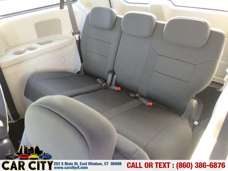 2010 Dodge Grand Caravan 4dr Wgn SE, available for sale in East Windsor, Connecticut | Car City LLC. East Windsor, Connecticut 2010 Dodge Grand Caravan 4dr Wgn SE, available for sale in East Windsor, Connecticut | Car City LLC. East Windsor, Connecticut
