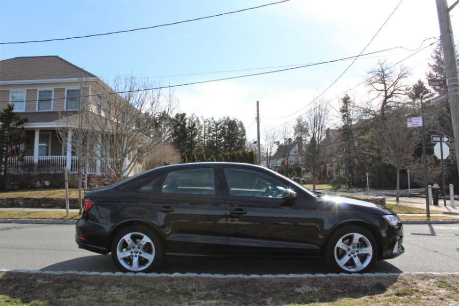 Used Audi A3 Sedan 2.0 TFSI Premium quattro AWD 2017 | Great Neck Car Buyers & Sellers. Great Neck, New York Used Audi A3 Sedan 2.0 TFSI Premium quattro AWD 2017 | Great Neck Car Buyers & Sellers. Great Neck, New York