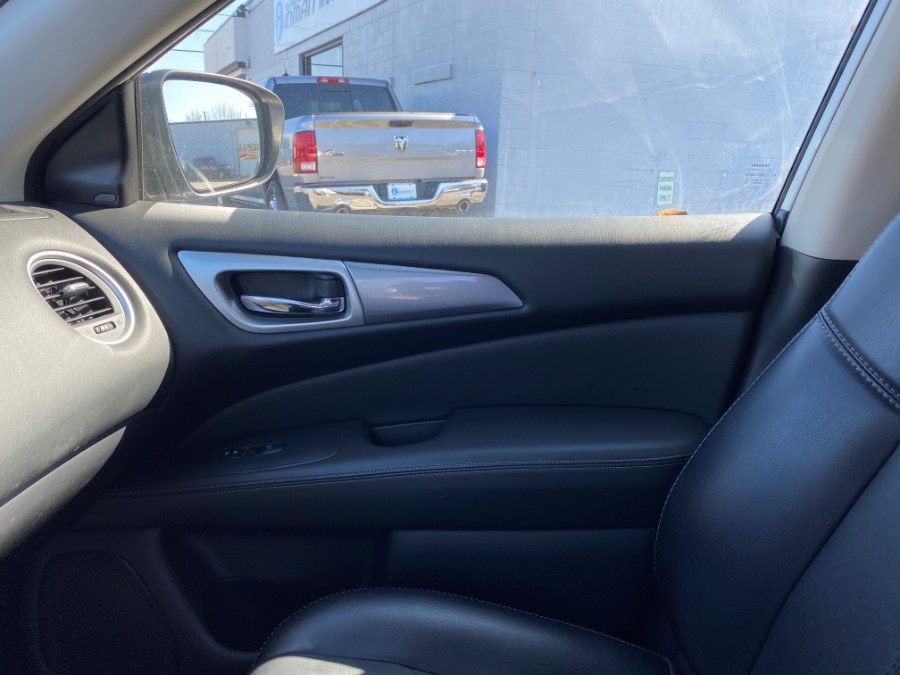 Used Nissan Pathfinder 4x4 SV 2019 | Inman Motors Sales. Medford, Massachusetts Used Nissan Pathfinder 4x4 SV 2019 | Inman Motors Sales. Medford, Massachusetts