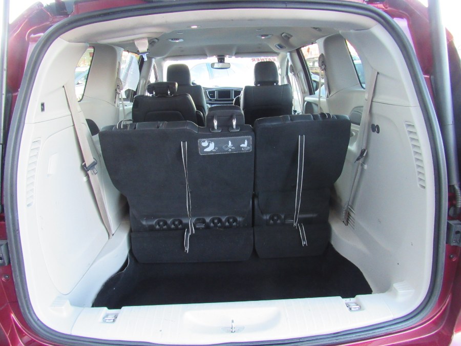 Used Chrysler Pacifica Touring L FWD 2019 | NJ Used Cars Center. Irvington, New Jersey Used Chrysler Pacifica Touring L FWD 2019 | NJ Used Cars Center. Irvington, New Jersey