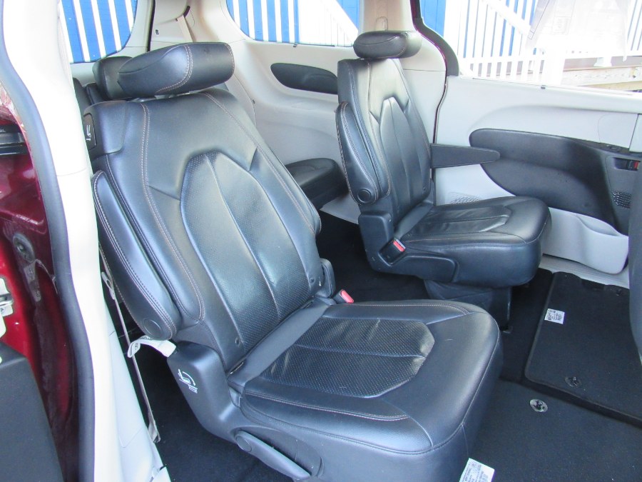 Used Chrysler Pacifica Touring L FWD 2019 | NJ Used Cars Center. Irvington, New Jersey Used Chrysler Pacifica Touring L FWD 2019 | NJ Used Cars Center. Irvington, New Jersey