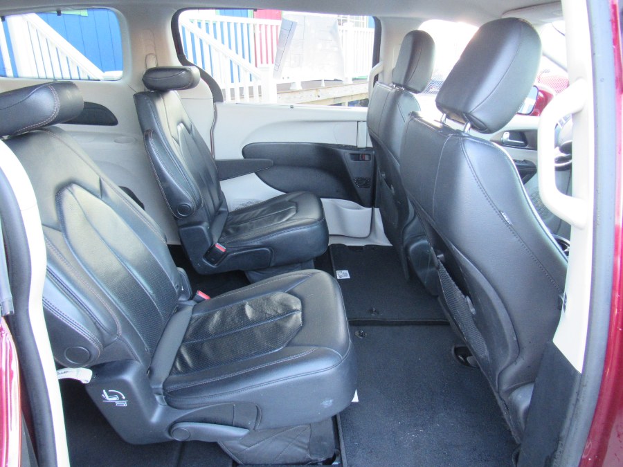 Used Chrysler Pacifica Touring L FWD 2019 | NJ Used Cars Center. Irvington, New Jersey Used Chrysler Pacifica Touring L FWD 2019 | NJ Used Cars Center. Irvington, New Jersey