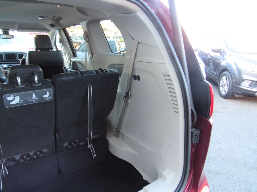Used Chrysler Pacifica Touring L FWD 2019 | NJ Used Cars Center. Irvington, New Jersey Used Chrysler Pacifica Touring L FWD 2019 | NJ Used Cars Center. Irvington, New Jersey
