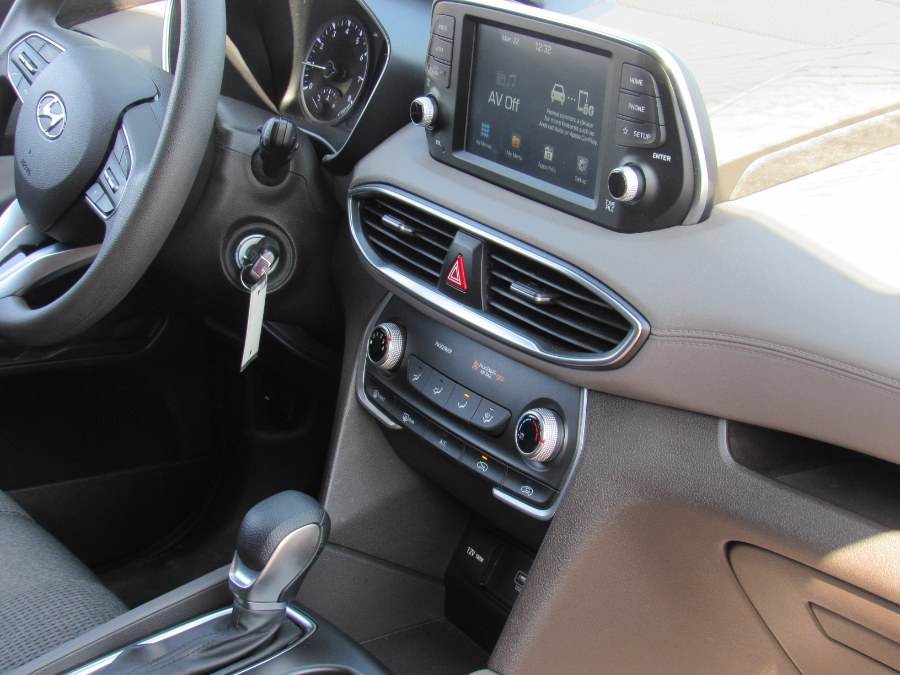 Used Hyundai Santa Fe SE 2.4L Auto AWD 2019 | NJ Used Cars Center. Irvington, New Jersey Used Hyundai Santa Fe SE 2.4L Auto AWD 2019 | NJ Used Cars Center. Irvington, New Jersey