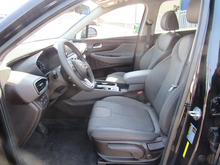 Used Hyundai Santa Fe SE 2.4L Auto AWD 2019 | NJ Used Cars Center. Irvington, New Jersey Used Hyundai Santa Fe SE 2.4L Auto AWD 2019 | NJ Used Cars Center. Irvington, New Jersey