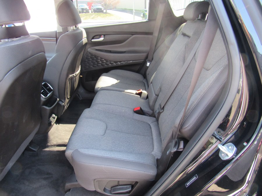 Used Hyundai Santa Fe SE 2.4L Auto AWD 2019 | NJ Used Cars Center. Irvington, New Jersey Used Hyundai Santa Fe SE 2.4L Auto AWD 2019 | NJ Used Cars Center. Irvington, New Jersey