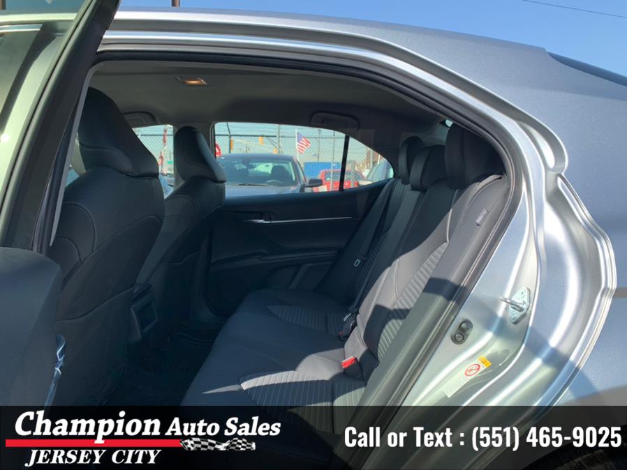 Used Toyota Camry SE Auto (Natl) 2018 | Champion Auto Sales of JC. Jersey City, New Jersey Used Toyota Camry SE Auto (Natl) 2018 | Champion Auto Sales of JC. Jersey City, New Jersey