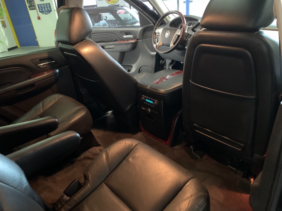 2011 Cadillac Escalade AWD 4dr Base, available for sale in West Babylon , New York | MP Motors Inc. West Babylon , New York 2011 Cadillac Escalade AWD 4dr Base, available for sale in West Babylon , New York | MP Motors Inc. West Babylon , New York