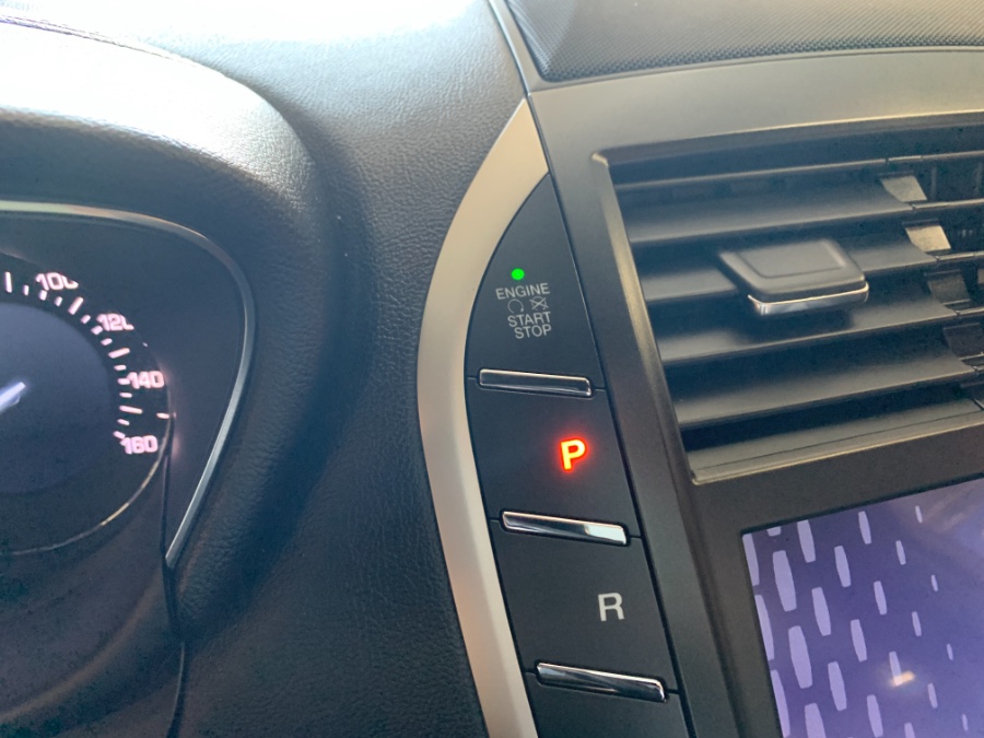 2018 Lincoln MKC Premiere AWD, available for sale in West Babylon , New York | MP Motors Inc. West Babylon , New York 2018 Lincoln MKC Premiere AWD, available for sale in West Babylon , New York | MP Motors Inc. West Babylon , New York
